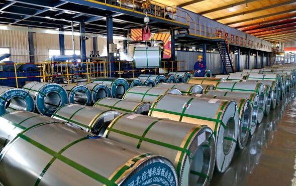 Chinese steel output levels off in Aug but export orders rebound: PMI