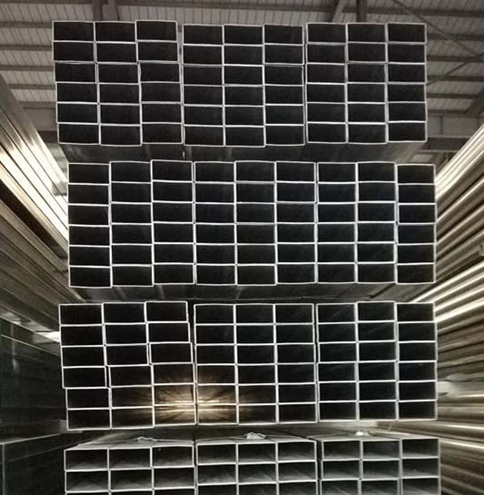 Mild Carbon Hot Rolled Rectangular Steel Tube With Good Quality