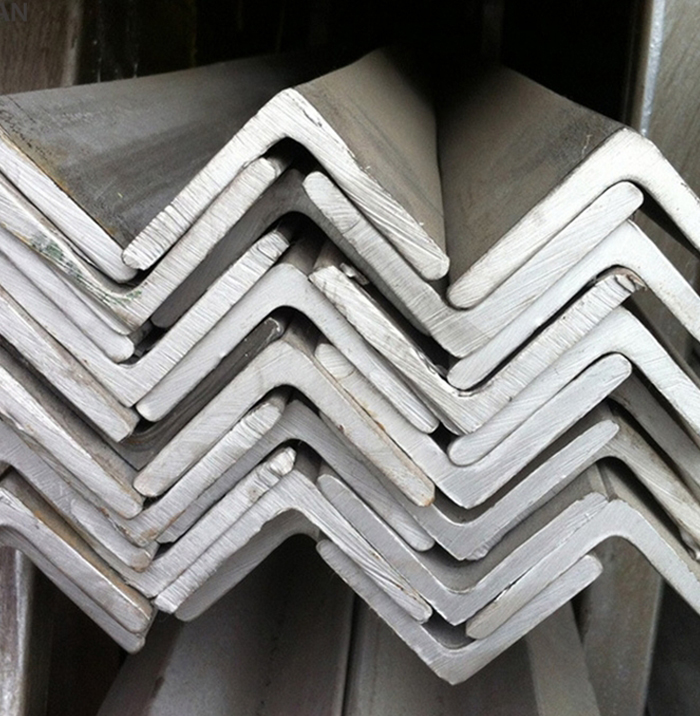 Q195 Material Standard Sizes Hot Rolled Steel Angle For Construction