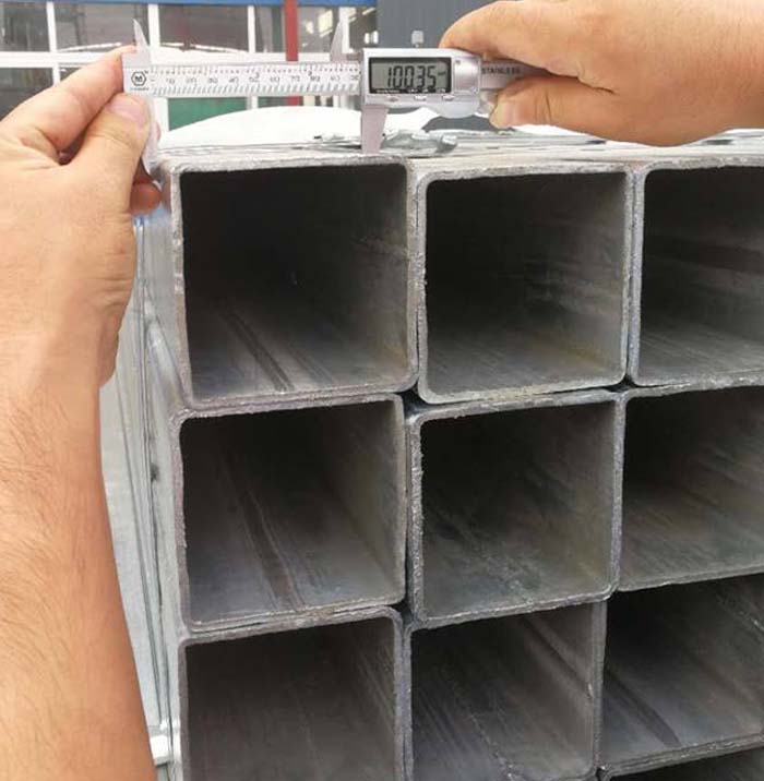 China Manufacturer and Exporter Good Quality Galvanized Steel Square Tube