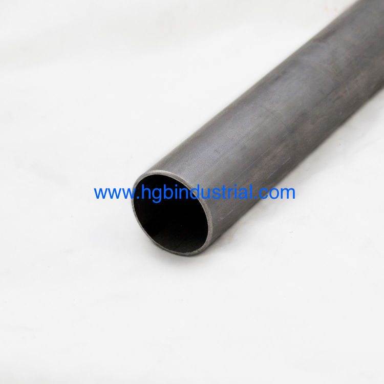 Chinese factory hot rolled steel round pipe for scaffolding